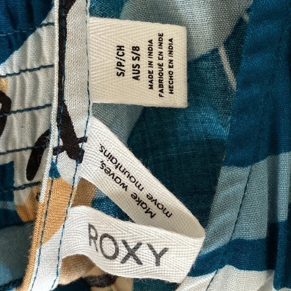 ROXY Floral Simple Blossom Tank Top Size S M L - Picture 7 of 9